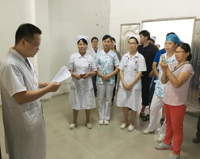 【资讯】康复医学科开展高压氧舱突发事件应急演练