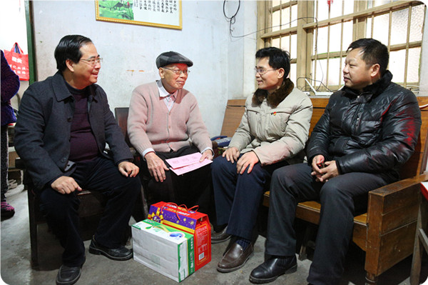 新春慰问送温暖  殷殷关爱显真情