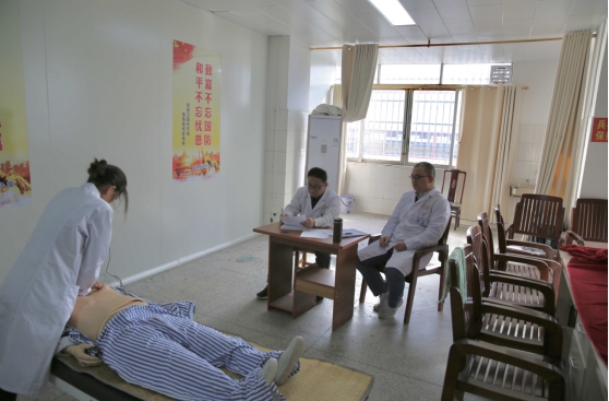 北流市人民医院开展助理全科医生临床技能竞赛
